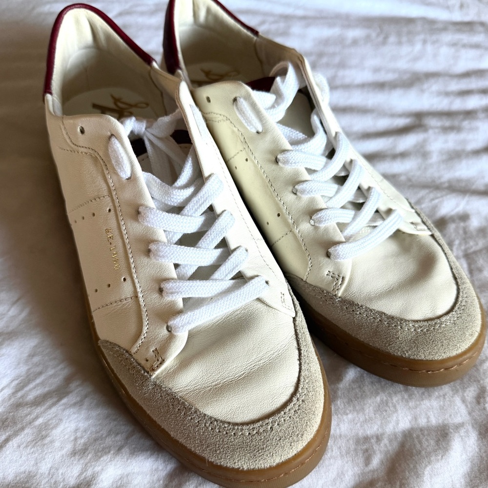 Sam Edelman Josi white leather sneakers cherry red heel size 7.5 - Picture 3 of 7